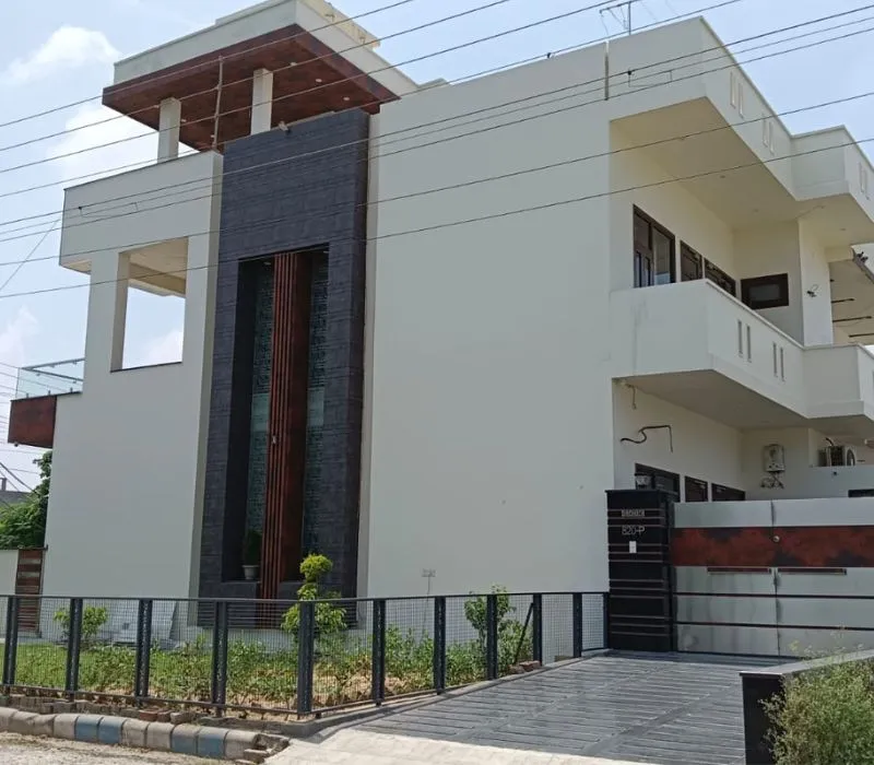 House for sale in sector 14 Hisar - Deal Acres
