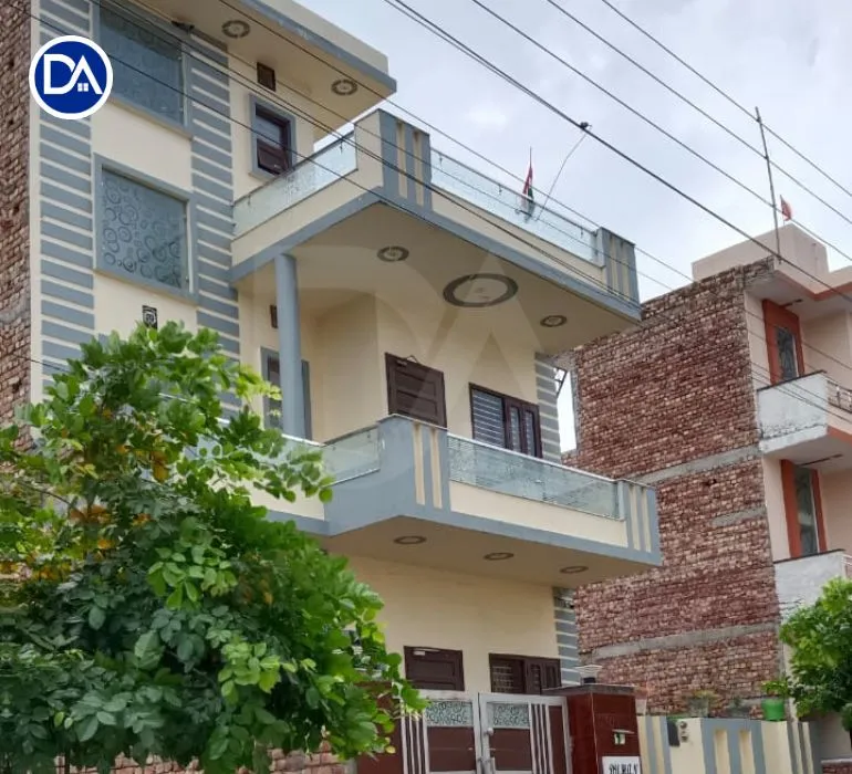 House for rent in sector 16-17 Hisar. Here deal acres as real estate agent offers best to-let service in Hisar. Get rental property easily by to-let broker. As a best real estate broker deal acres offer various option to their customers. Get the best rental property in Hisar sector 16-17.